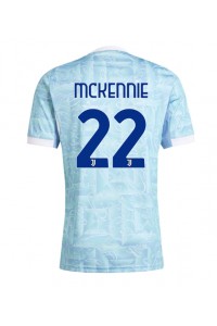 Juventus Weston McKennie #22 Voetbaltruitje Uit tenue 2025-26 Korte Mouw